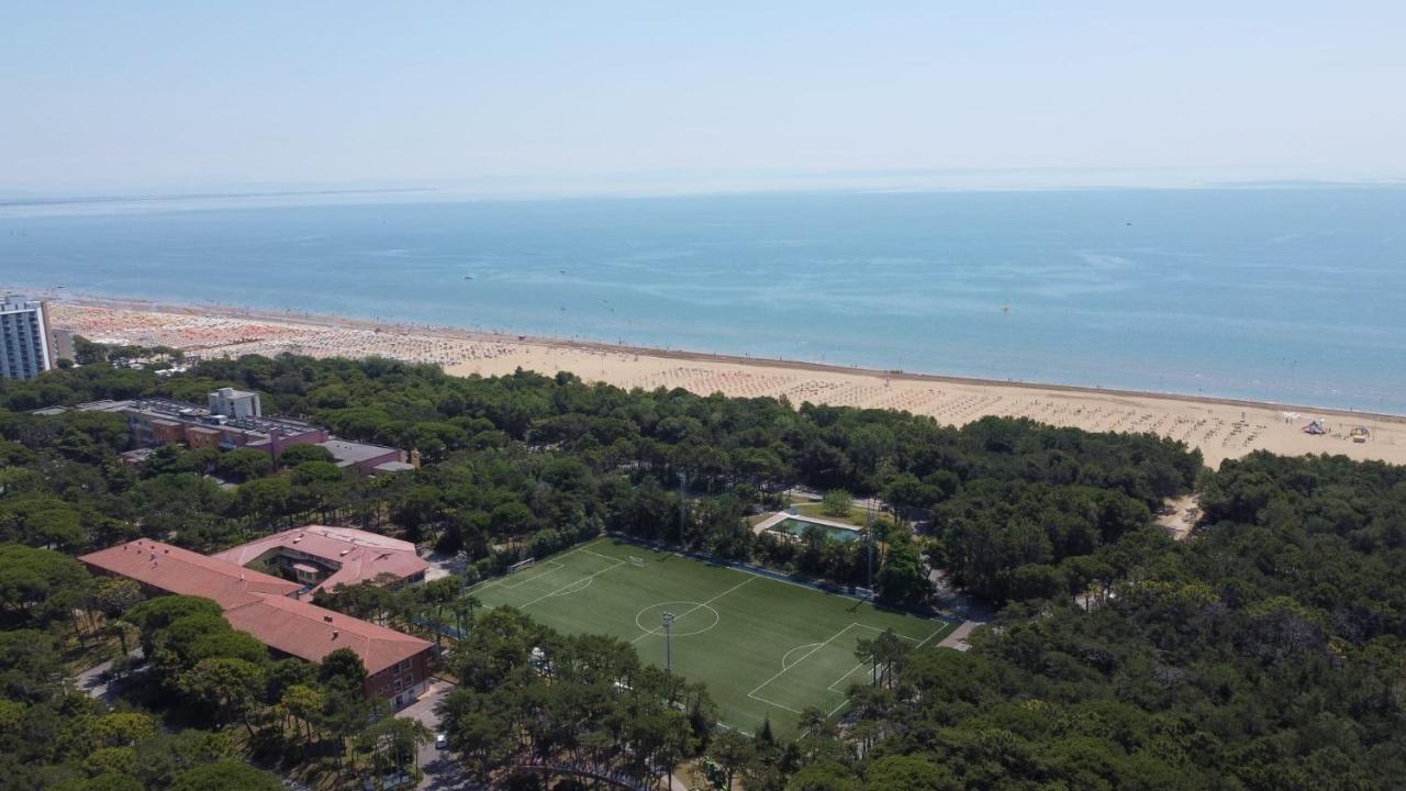 Bella Italia&Efa Village Lignano Sabbiadoro Esterno foto