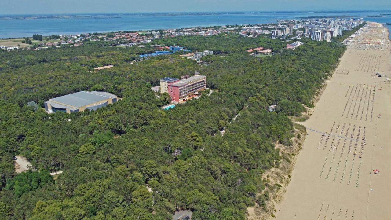 Bella Italia&Efa Village Lignano Sabbiadoro Esterno foto