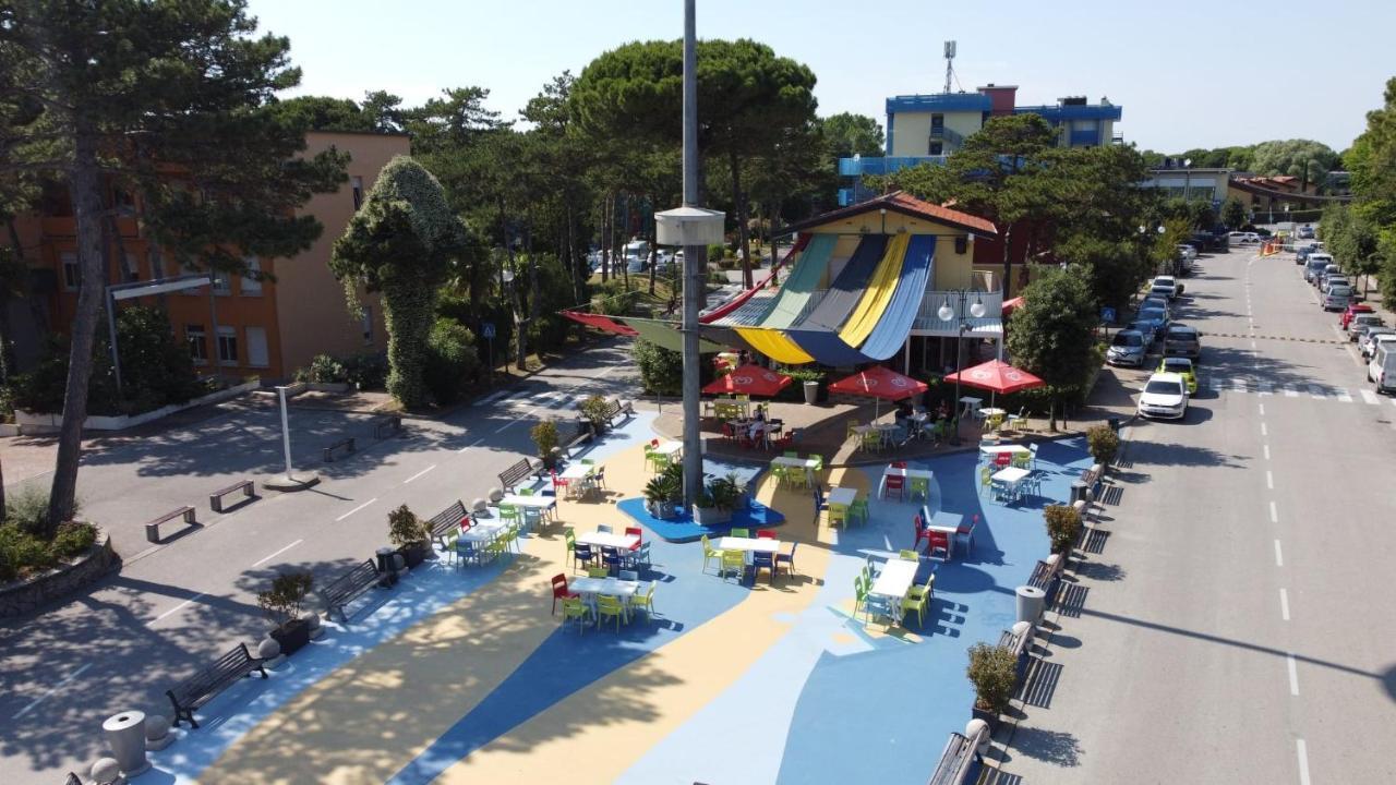 Bella Italia&Efa Village Lignano Sabbiadoro Esterno foto