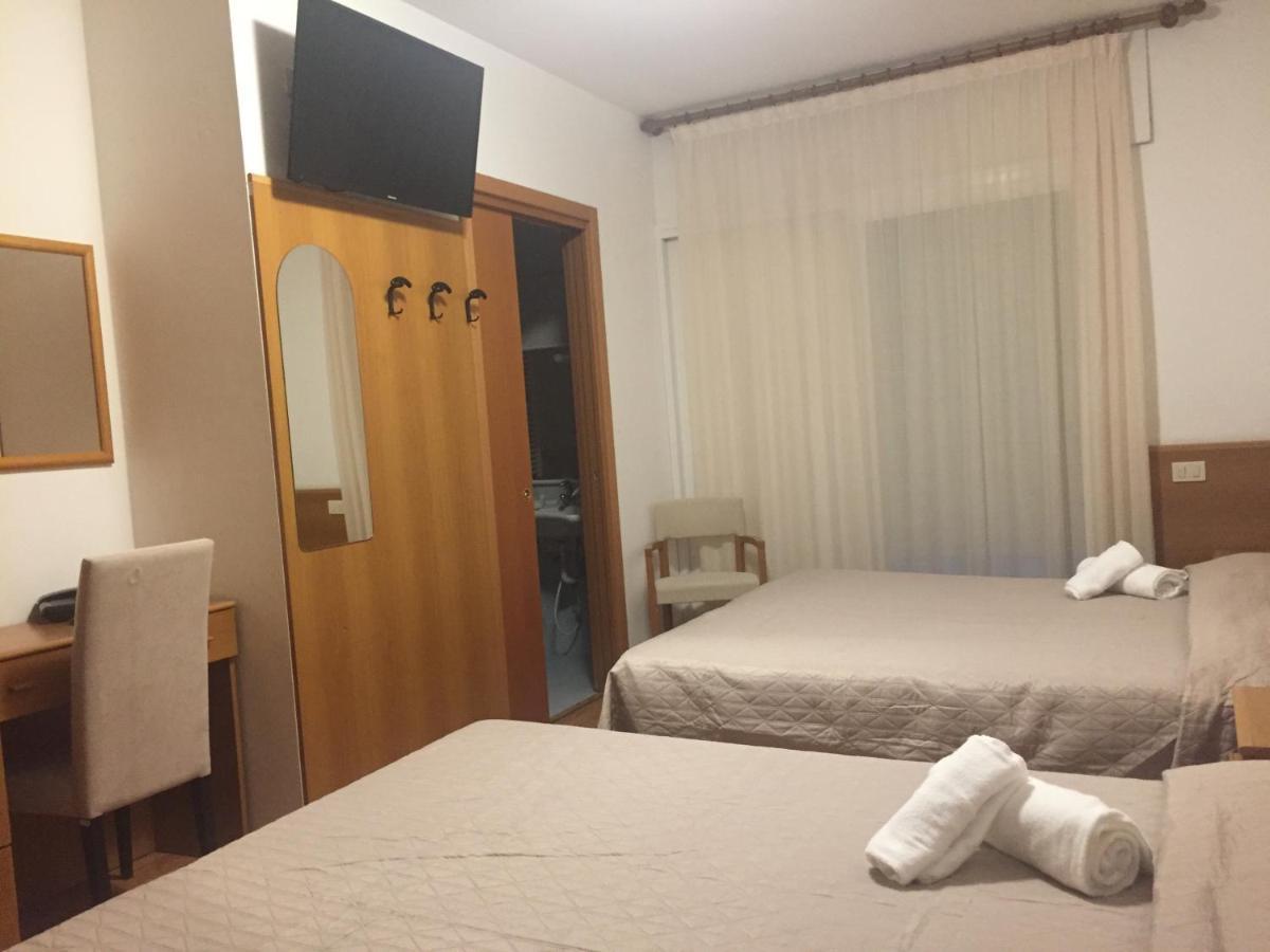 Bella Italia&Efa Village Lignano Sabbiadoro Esterno foto
