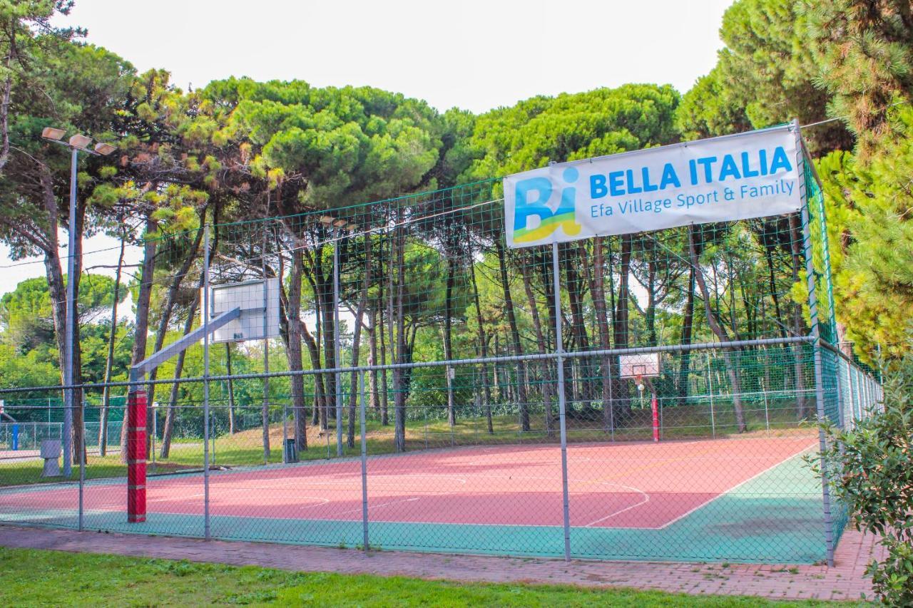 Bella Italia&Efa Village Lignano Sabbiadoro Esterno foto