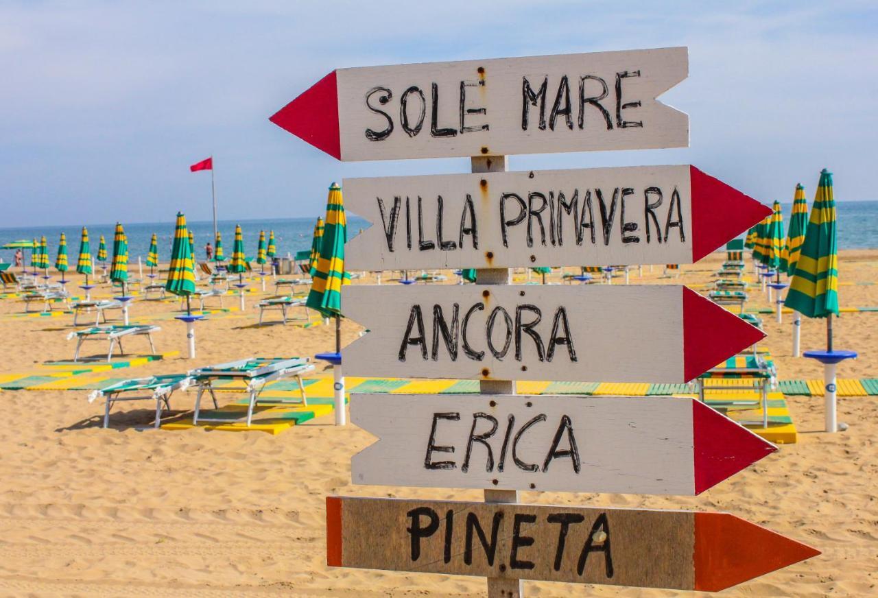 Bella Italia&Efa Village Lignano Sabbiadoro Esterno foto