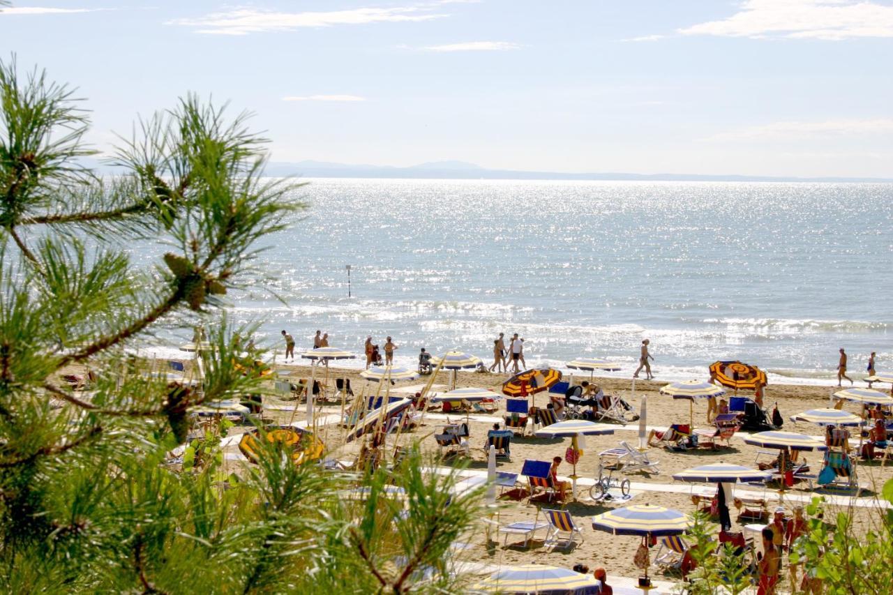 Bella Italia&Efa Village Lignano Sabbiadoro Esterno foto